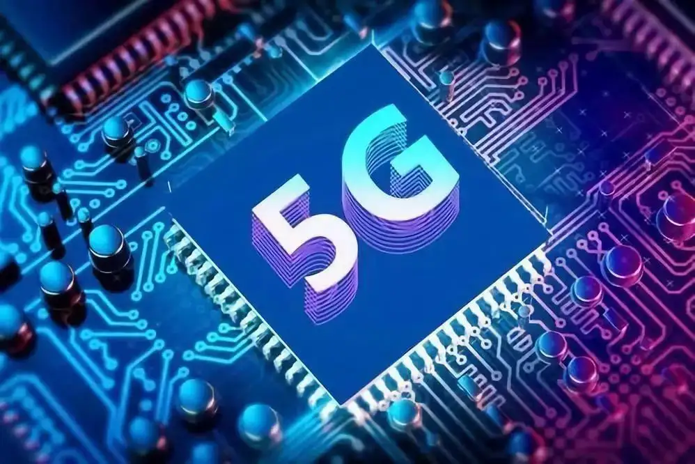 加快5G工廠建設(shè)！工信部：打造10個(gè)5G全連接工廠標(biāo)桿