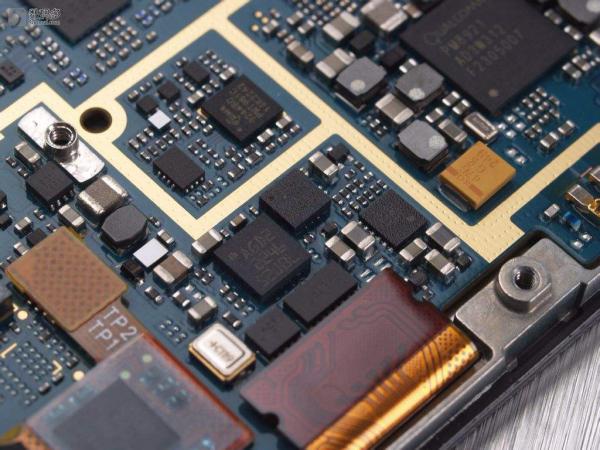 上門回收（Renesas）芯片：藍(lán)牙模塊、WiFi模組、多協(xié)議模塊、RF放大器